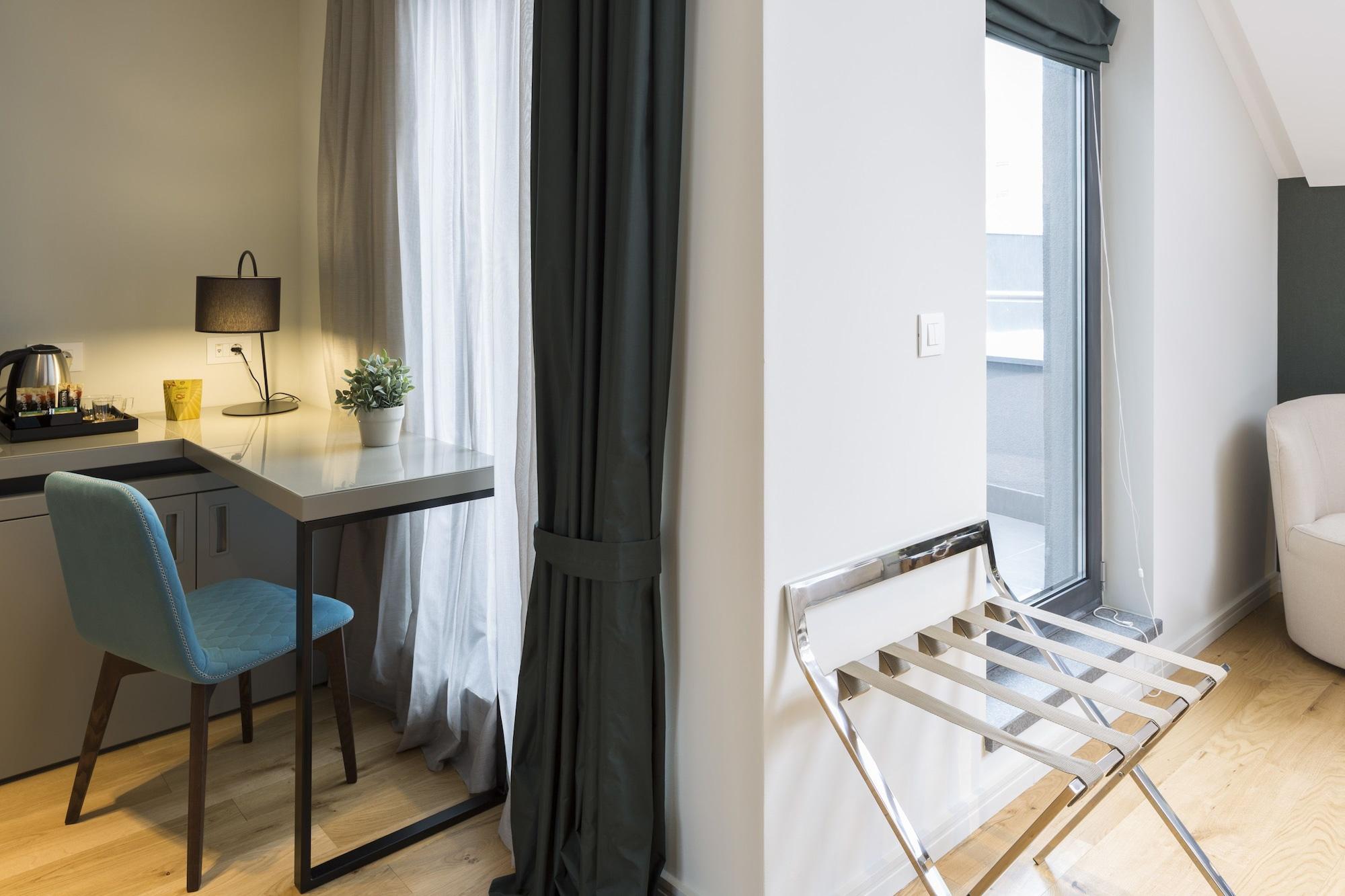 Livris 4* Zagreb